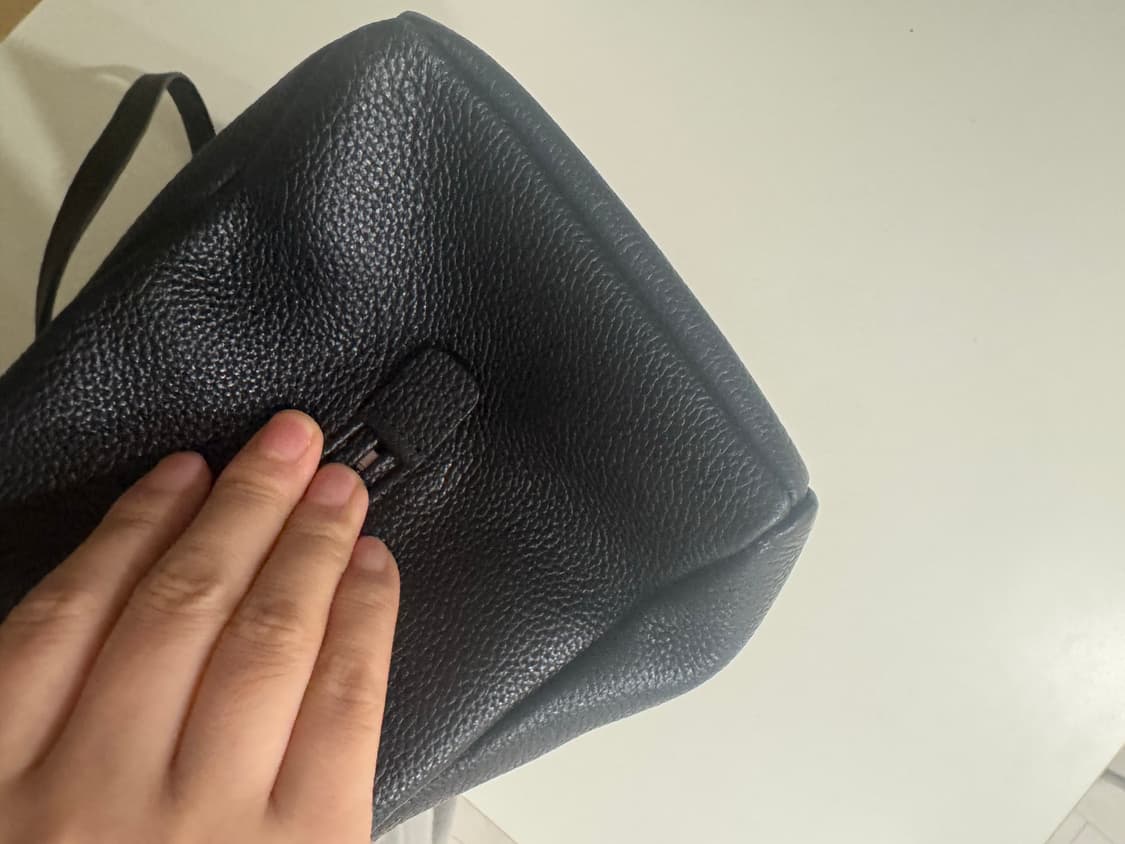 낫띵리튼 포켓 숄더백 상품이미지4