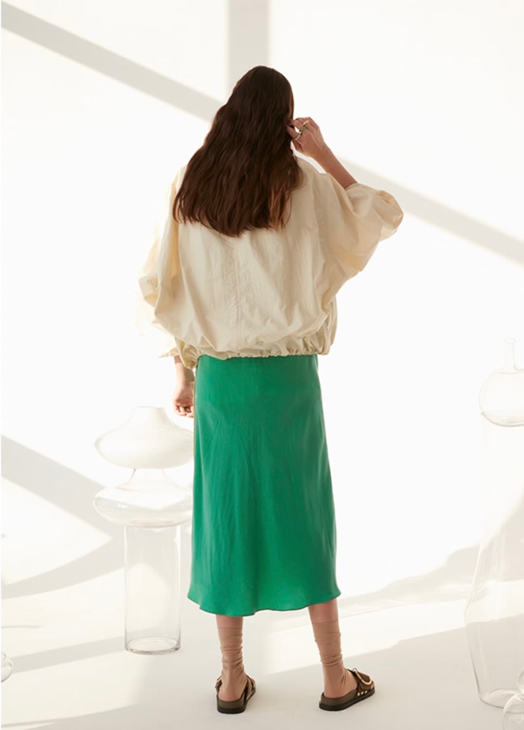 엔오르 바스락 볼륨슬리브 오버사이즈 집업 점퍼 상품이미지3