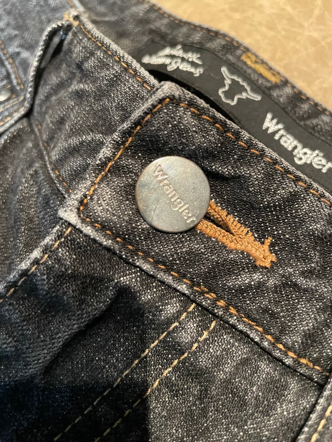 (Wrangler) 랭글러 다크 차콜 워시드 데님 상품이미지5