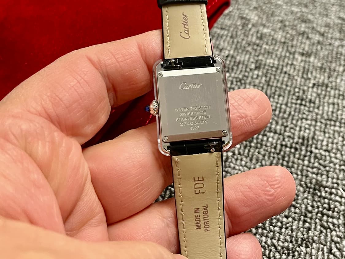 까르띠에 탱크 스몰 머스트블랙 풀박스 상품이미지4