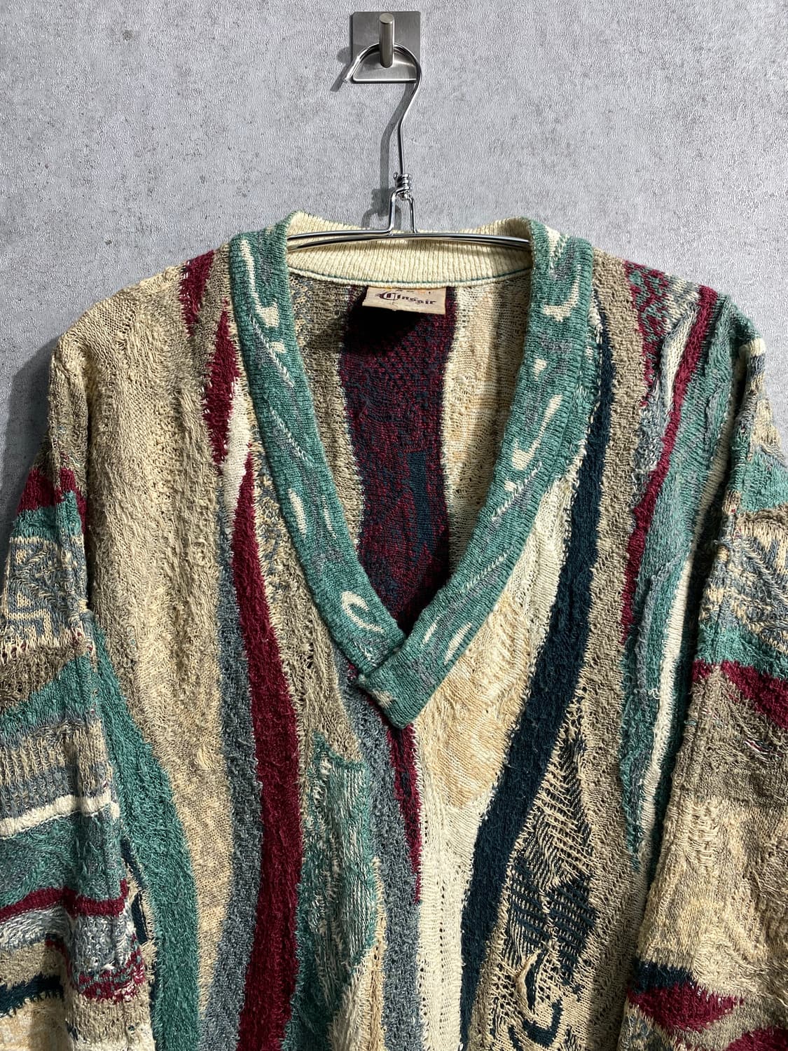 [M] 90s COOGI 쿠지 빈티지 브이넥 케이블 니트 상품이미지2