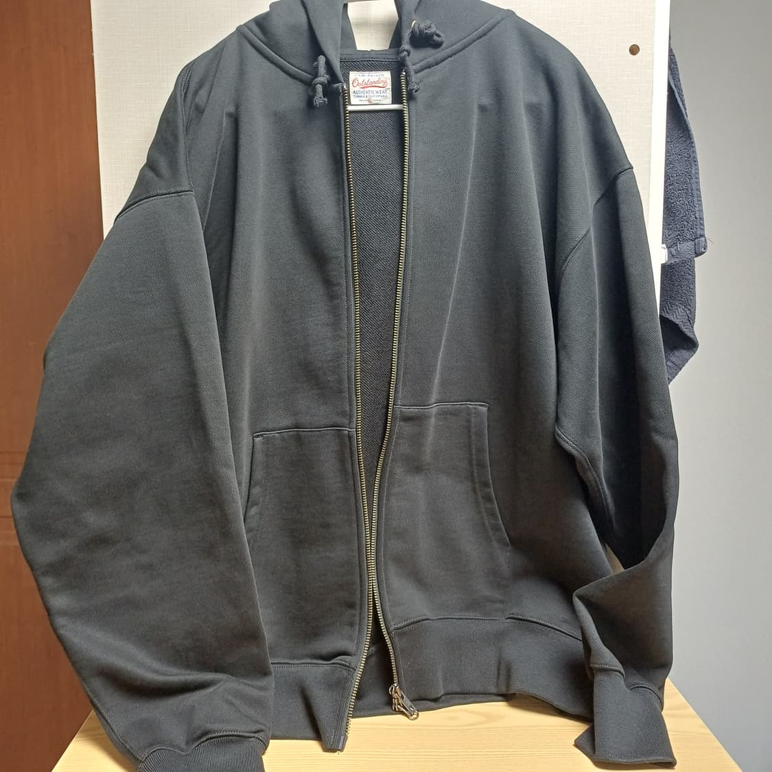 아웃스탠딩 어센틱 후드 집업 XL사이즈  상품이미지1