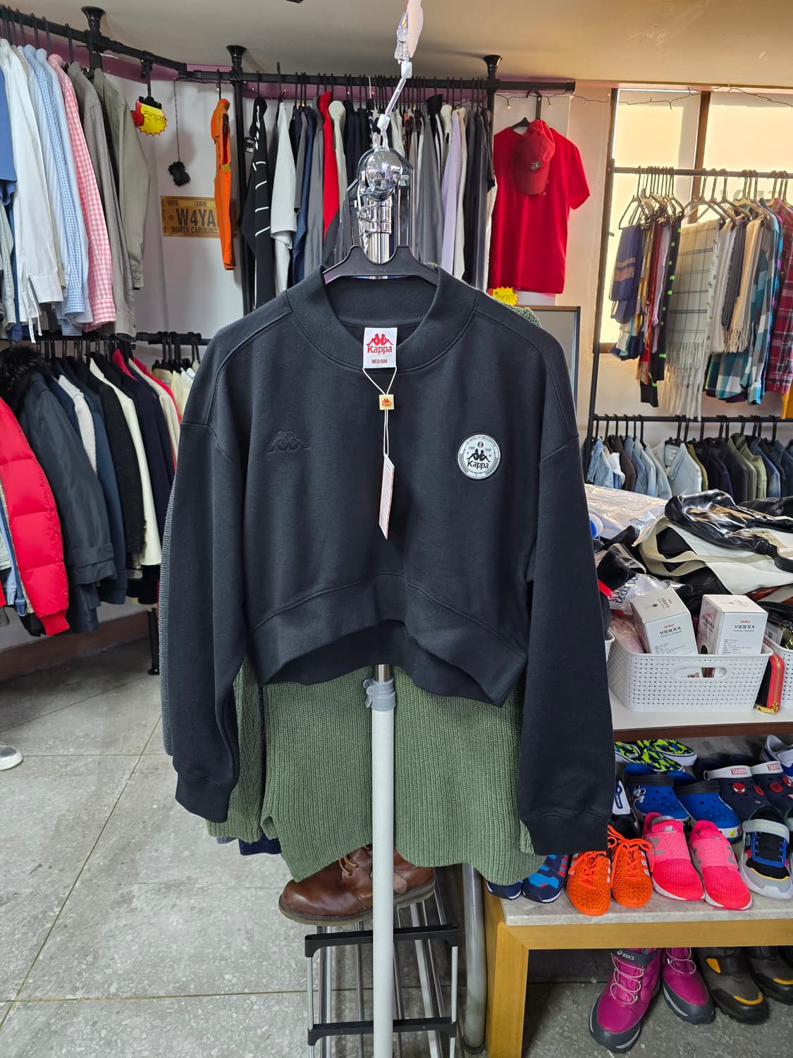 카파 블랙 크롭 맨투맨 (1416) 상품이미지1