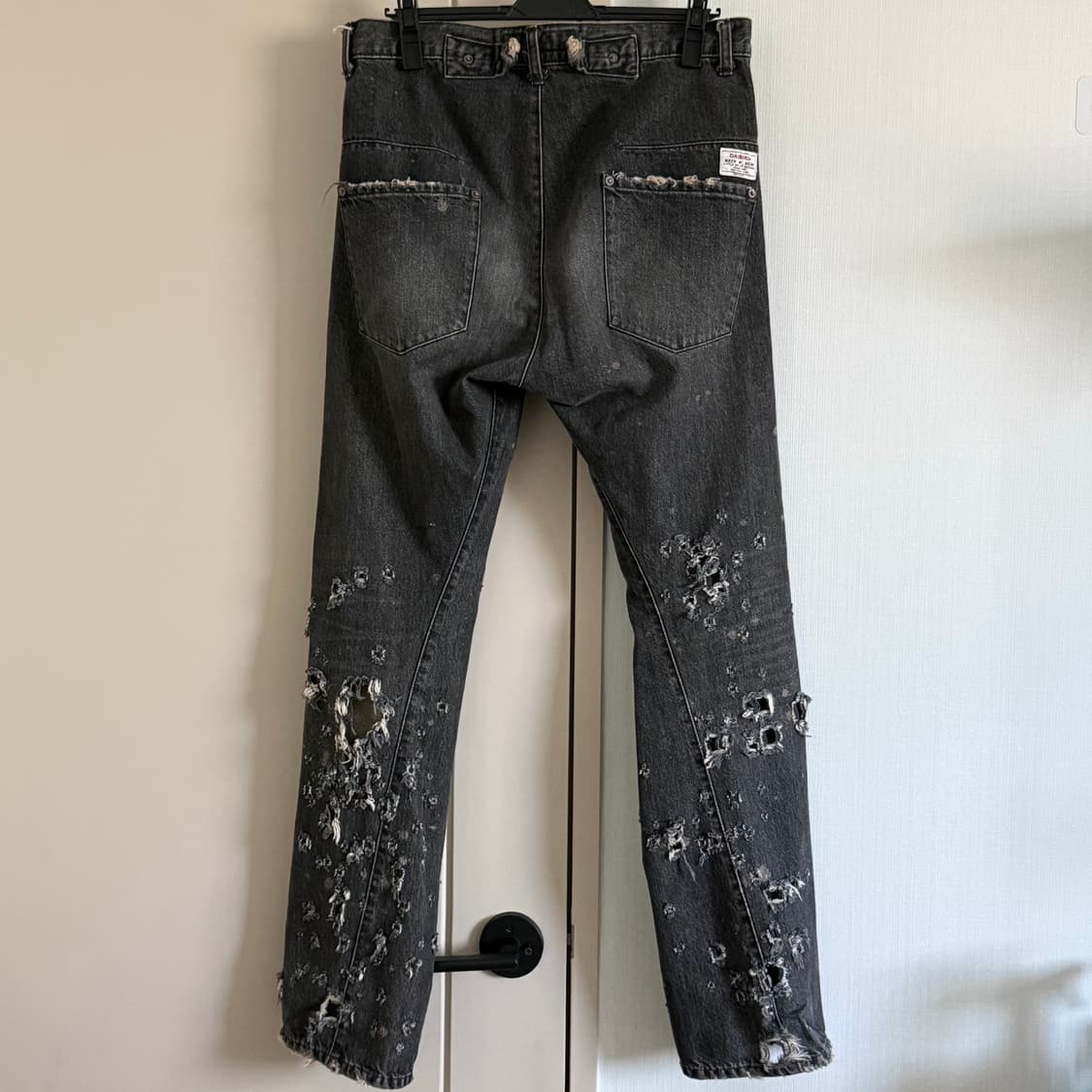 DAIRIKU Super Damage Draping Denim Pants 상품이미지7
