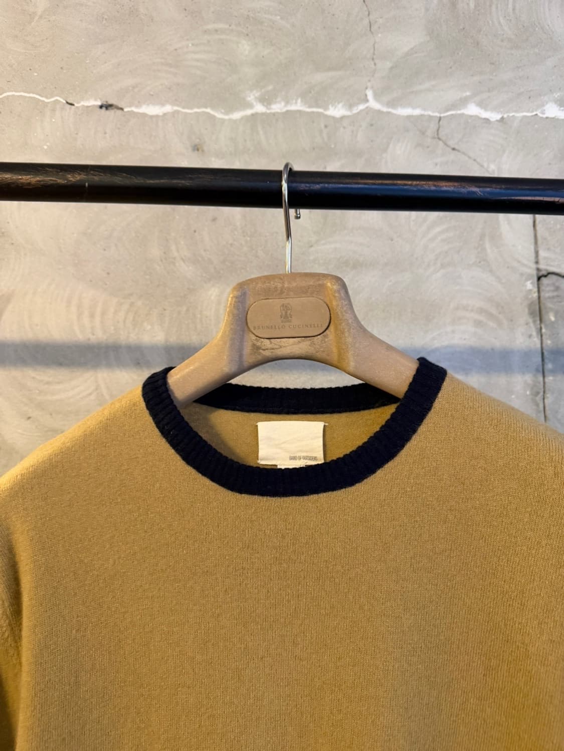 밴드 오브 아웃사이더즈 램스울 니트 100 상품이미지3