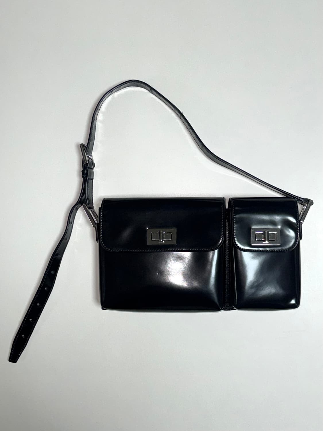 BY FAR BILLY BAG 상품이미지1