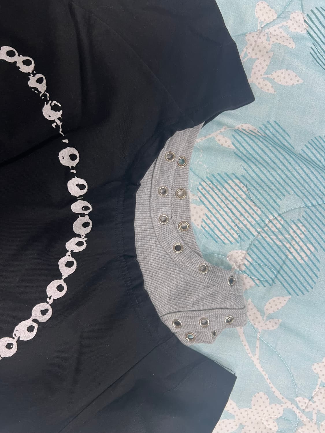 팬시클럽 로저리 노이어 티 상품이미지3