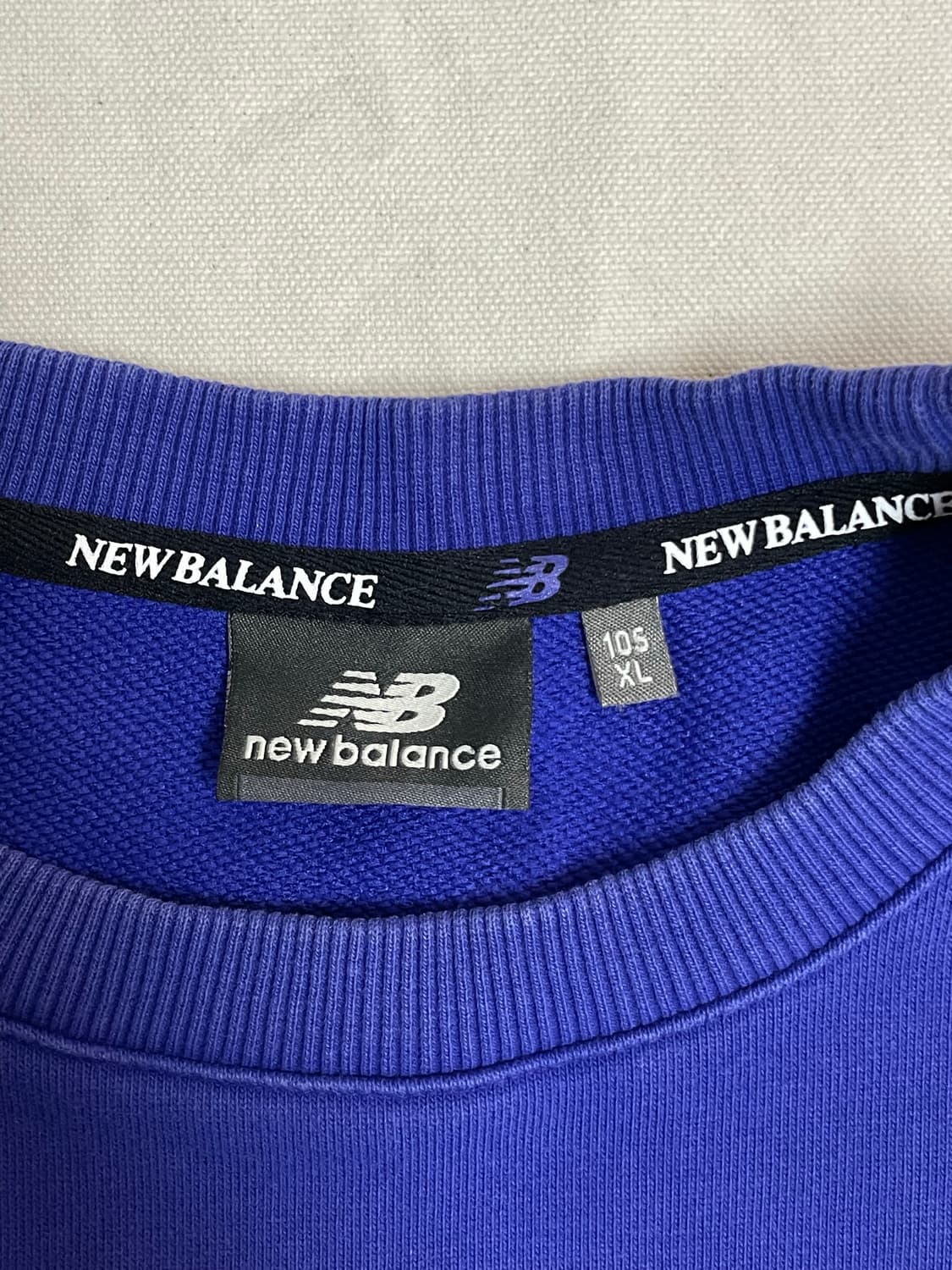 뉴발란스 맨투맨  상품이미지4