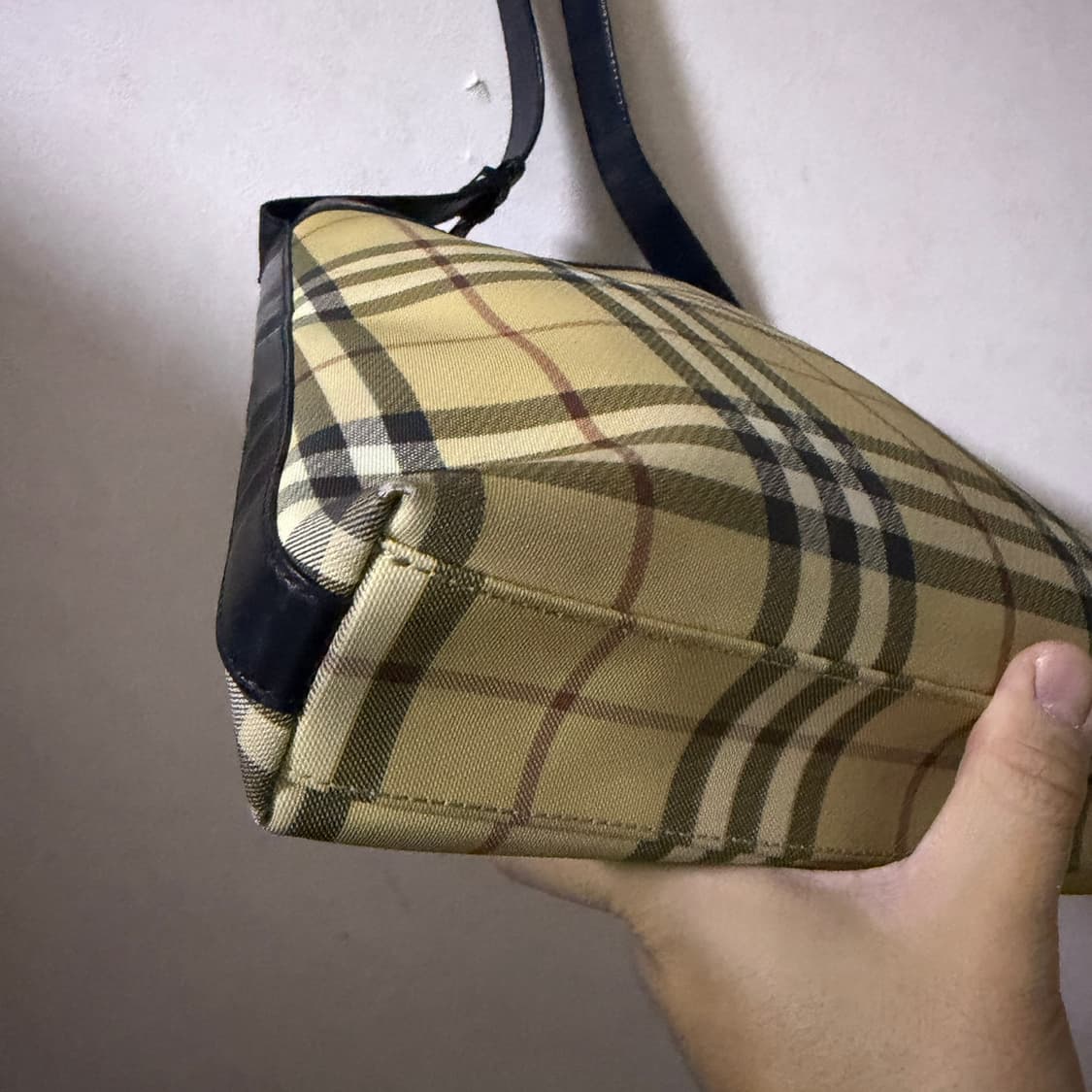 클레식 버버리 빈티지 노바체크 숄더백 상품이미지6