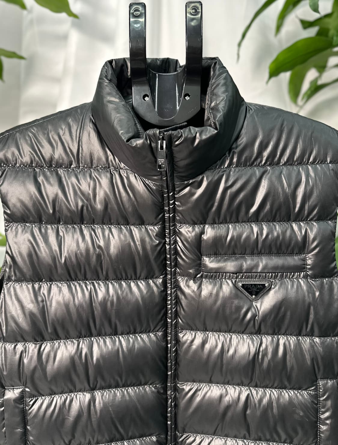 [정품] 프라다 리나일론 삼각로고 패딩조끼 SGH065 (54size) 상품이미지2