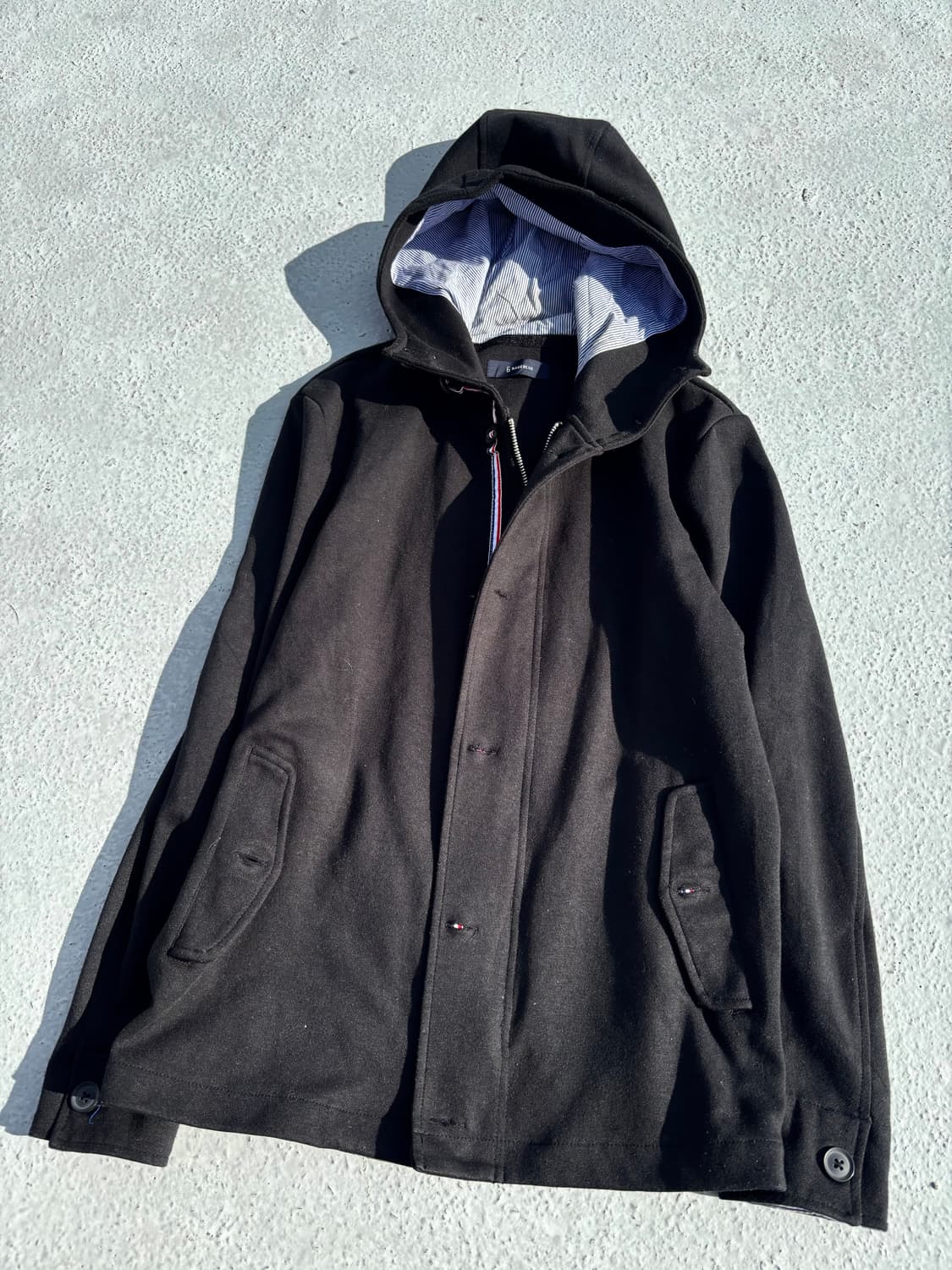 “Vintage”Minimal Design Black Hoodie Zip 상품이미지3