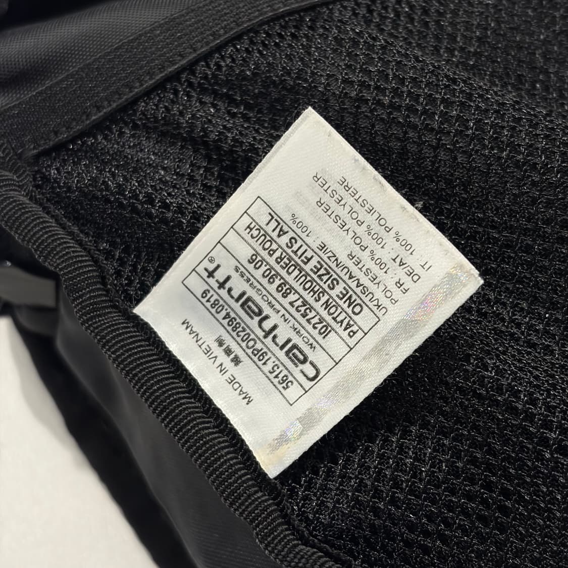 칼하트 블랙 미니 크로스백 코듀라 상품이미지5