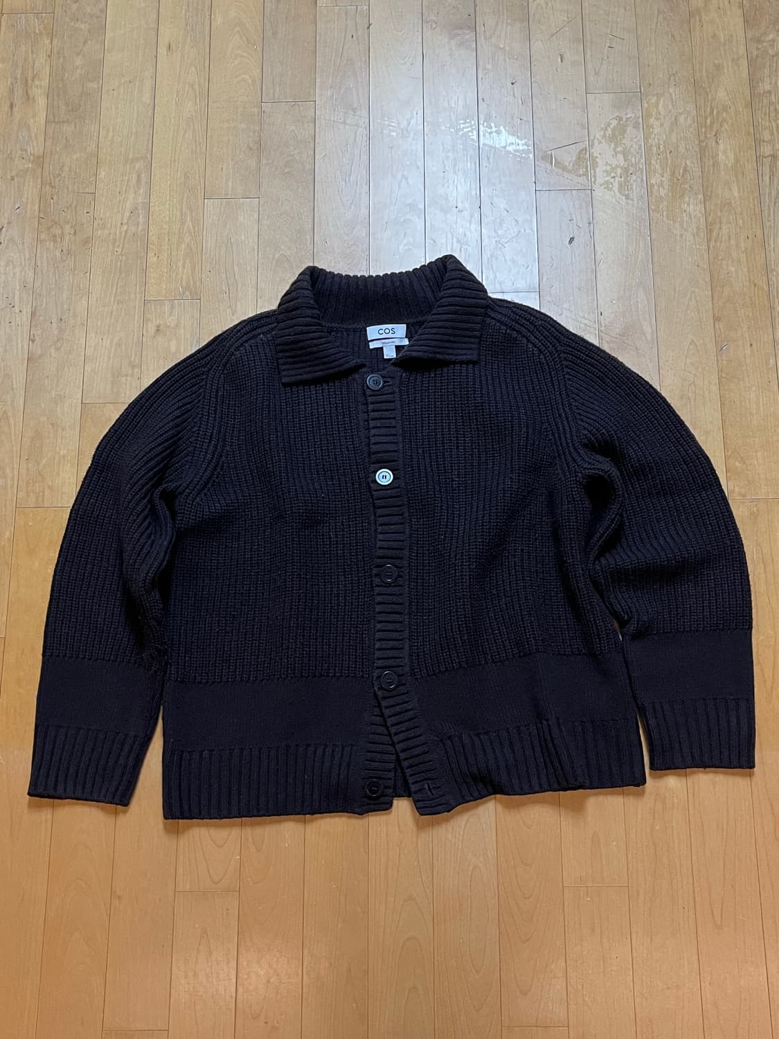 COS 리브드 울 니트 가디건 다크 브라운 L 상품이미지4