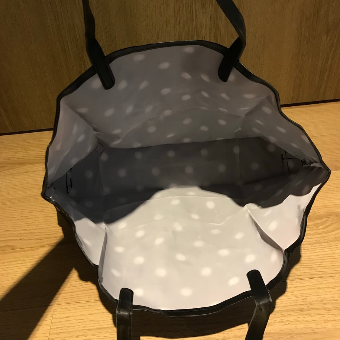 agnes b 도트 토트백 상품이미지3