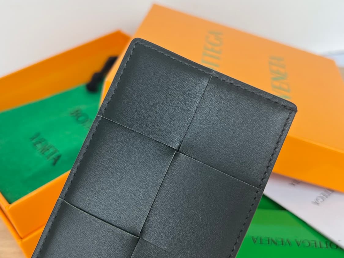 보테가 베네타 카드 케이스 카프스킨 블랙 상품이미지5