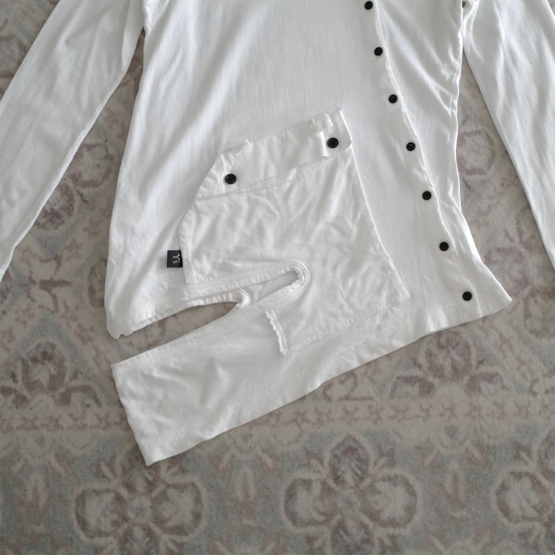 Y's side cut-out top 상품이미지3