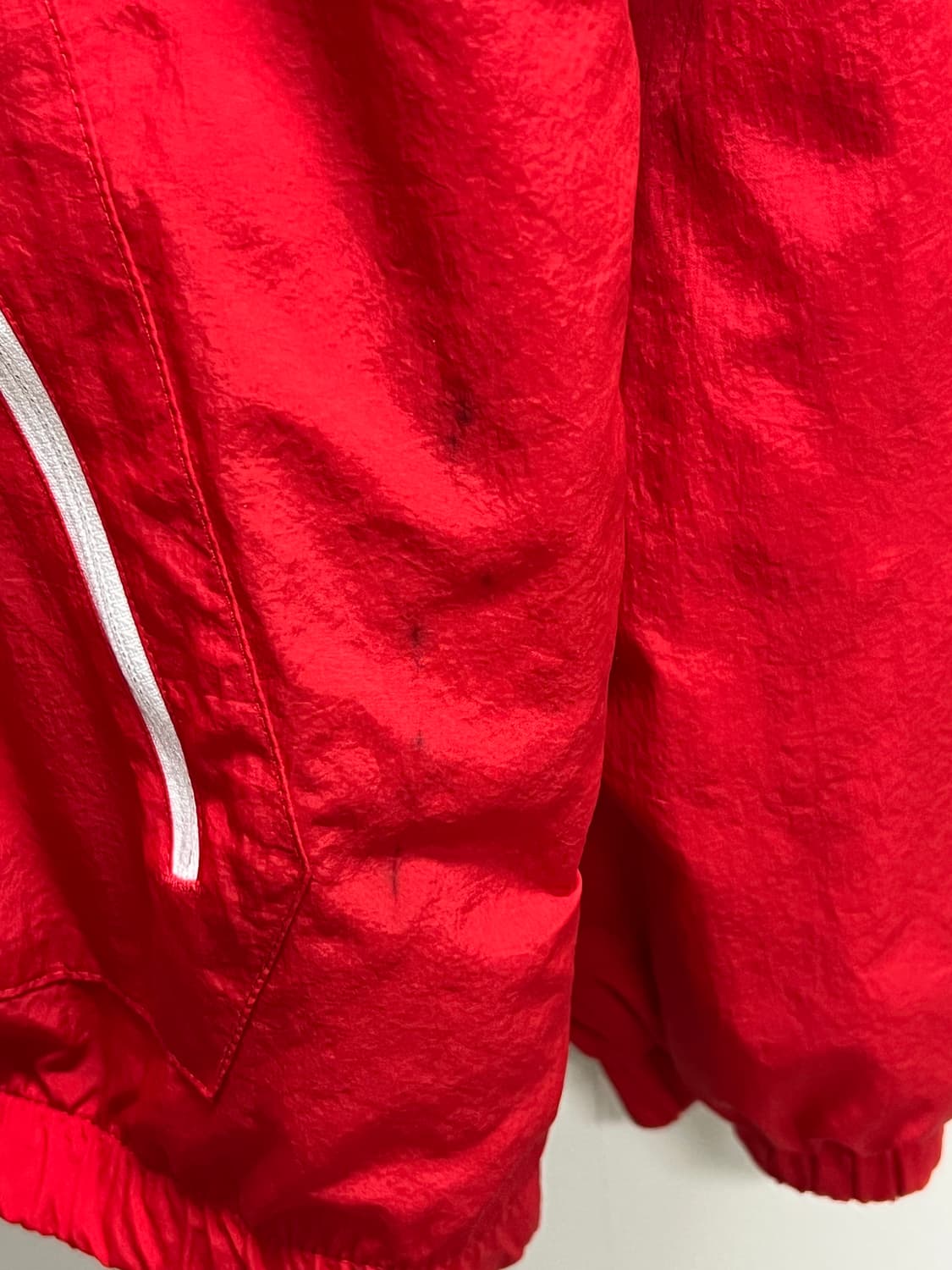 나이키 퓨추라 나일론 우븐 아노락 레드 상품이미지4