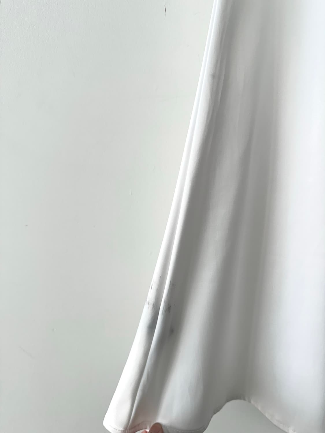 Slip evening unbal ops / white 상품이미지9