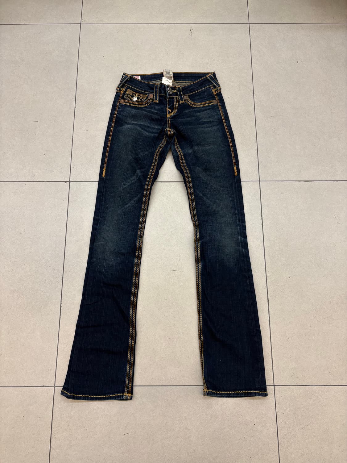 [ 23 ] 트루릴리전 BECKY QT 부츠컷 데님 상품이미지3