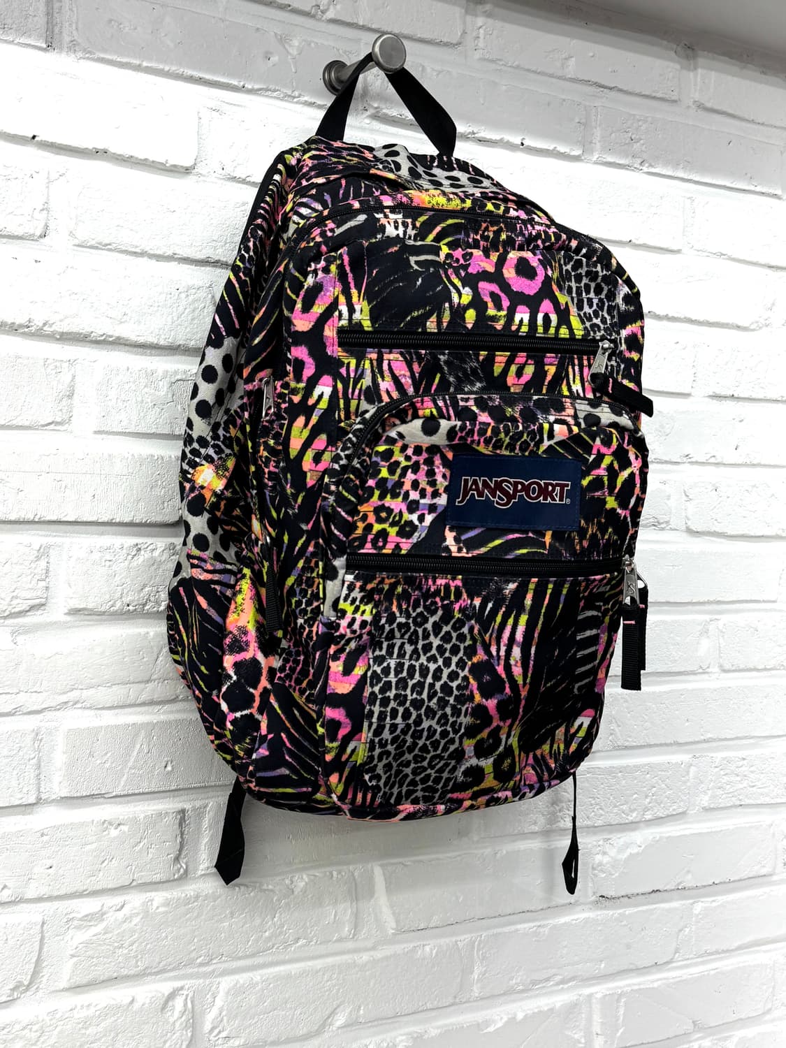 잔스포츠 호피 백팩 상품이미지2