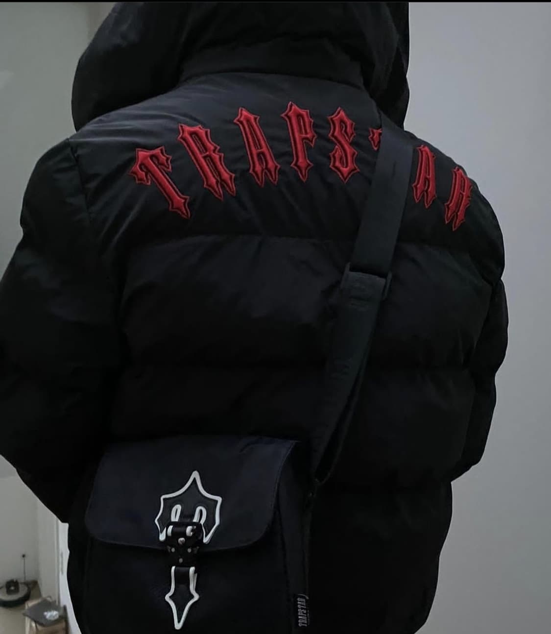 트랩스탕 아이언게이트 레드 상품이미지1