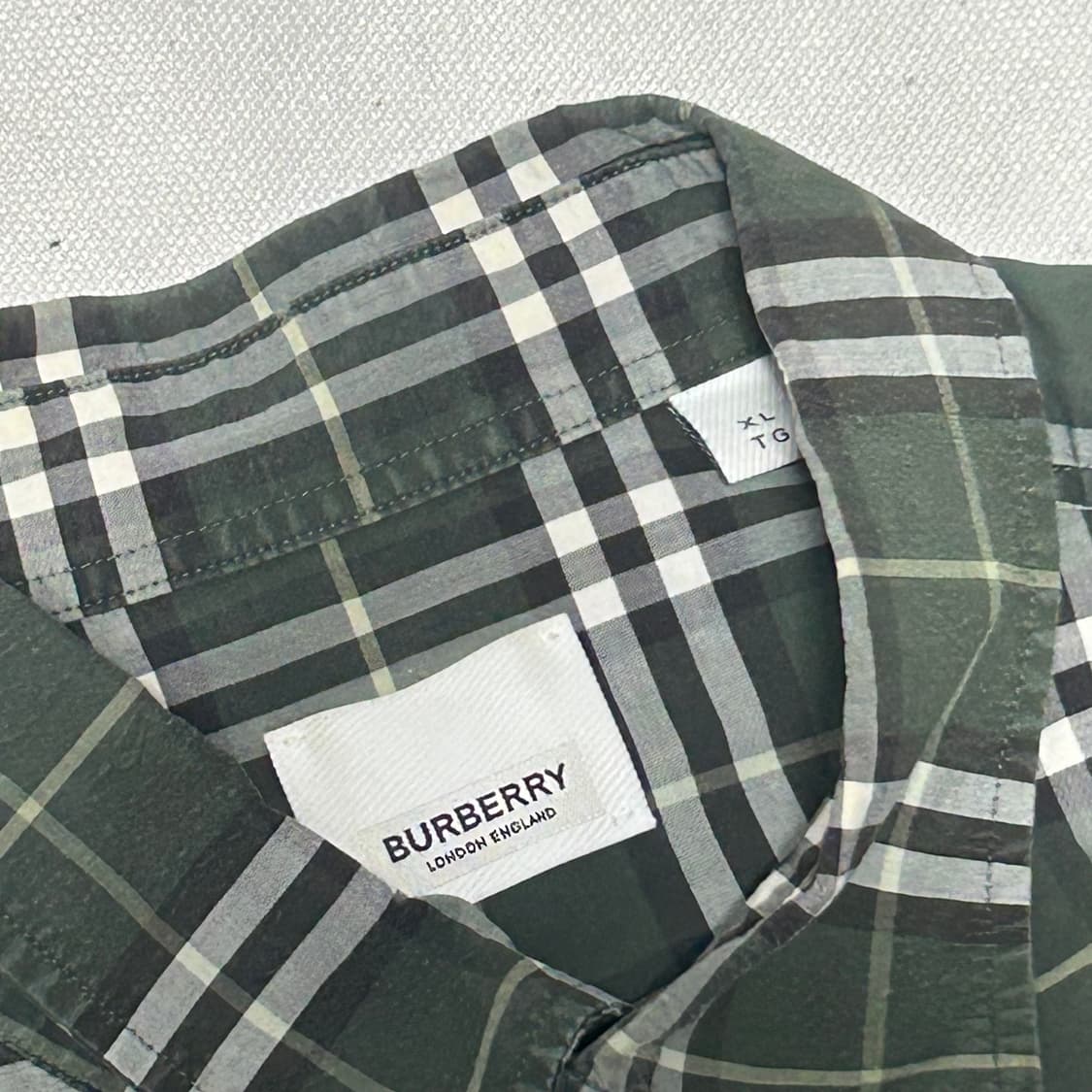 XL 버버리 그린 노바체크 셔츠 상품이미지4