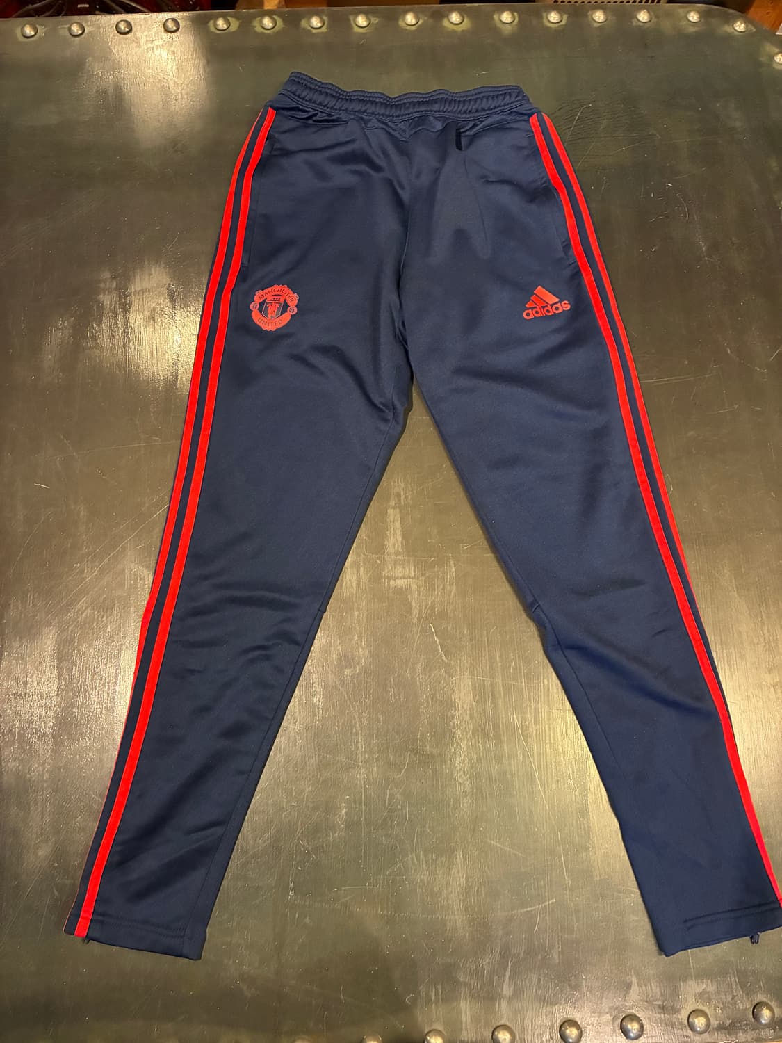 90) 아디다스 맨유 트레이닝 팬츠 상품이미지1