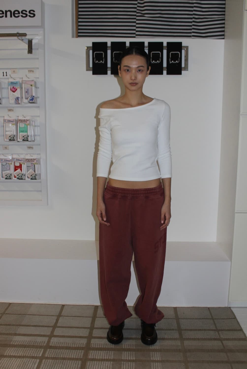 샵어텐즈 보트넥 Restrained boat neck tee shirt 상품이미지4