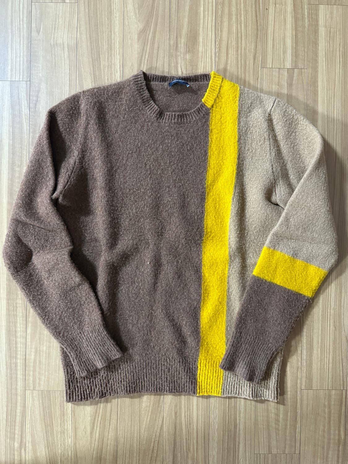 드루모어 양모 100%니트 46사이즈 상품이미지1