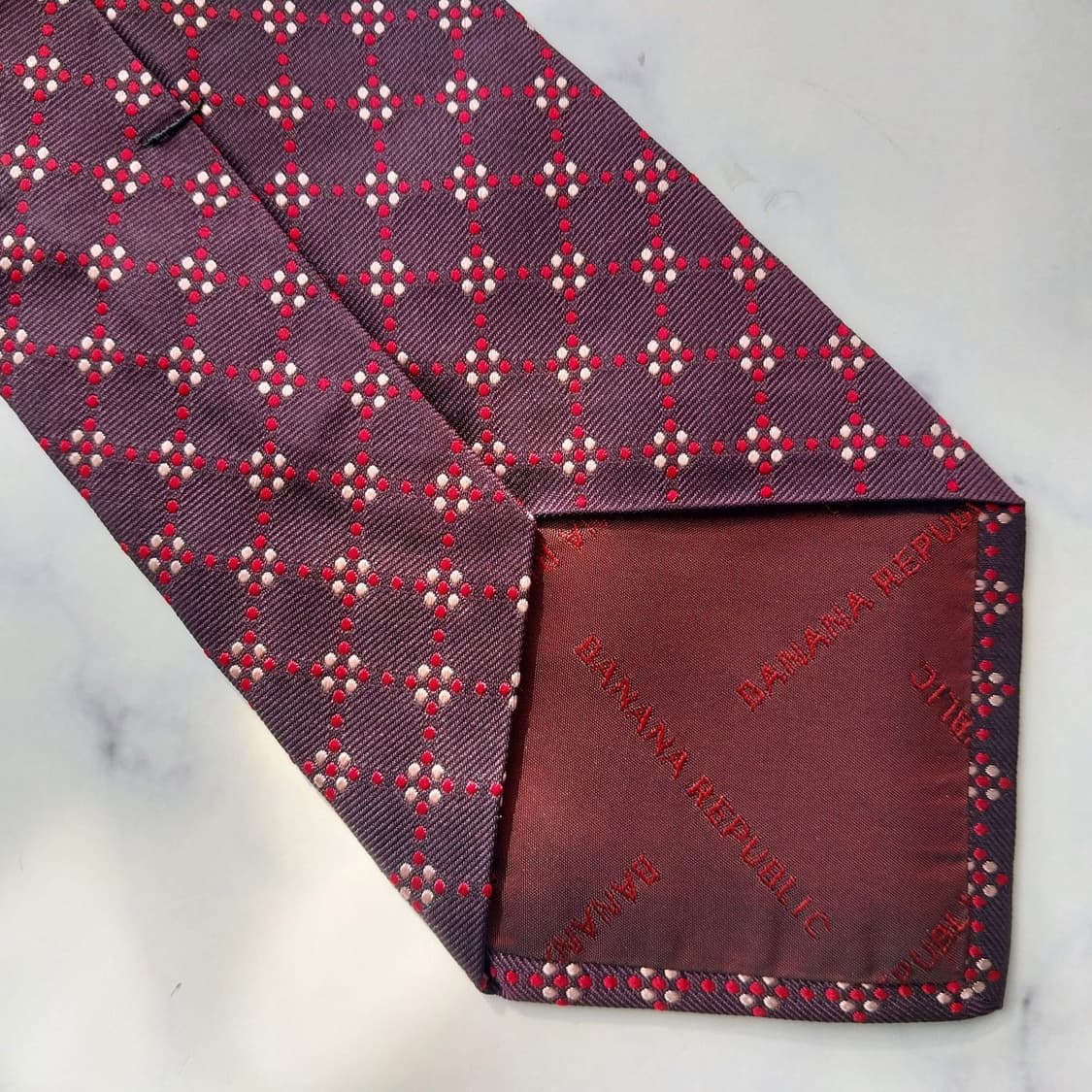 바나나리퍼블릭 실크 와인 패턴 넥타이 9.6cm 새제품 K2297
 상품이미지8