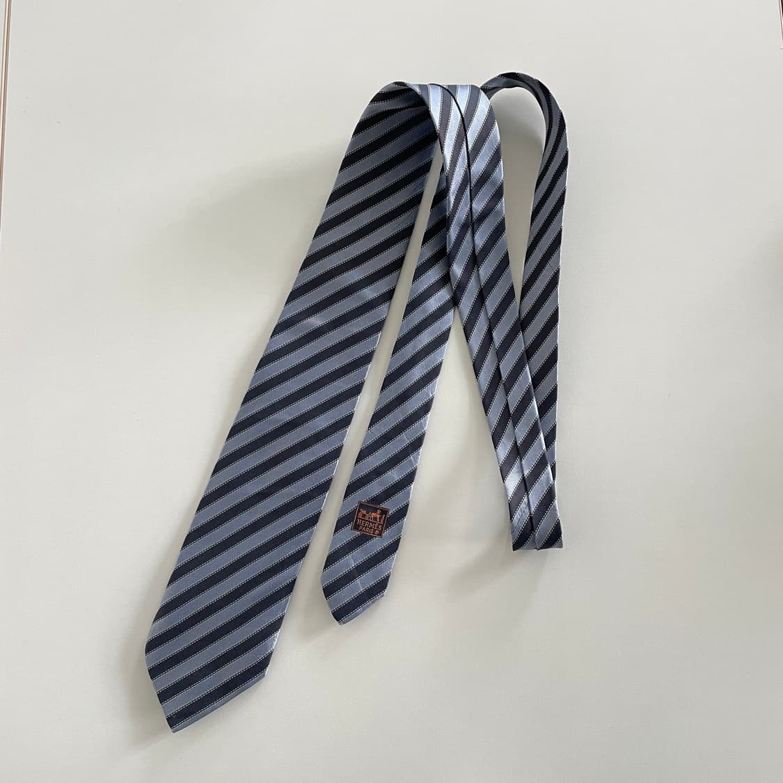 에르메스 스트라이프 넥타이 상품이미지1