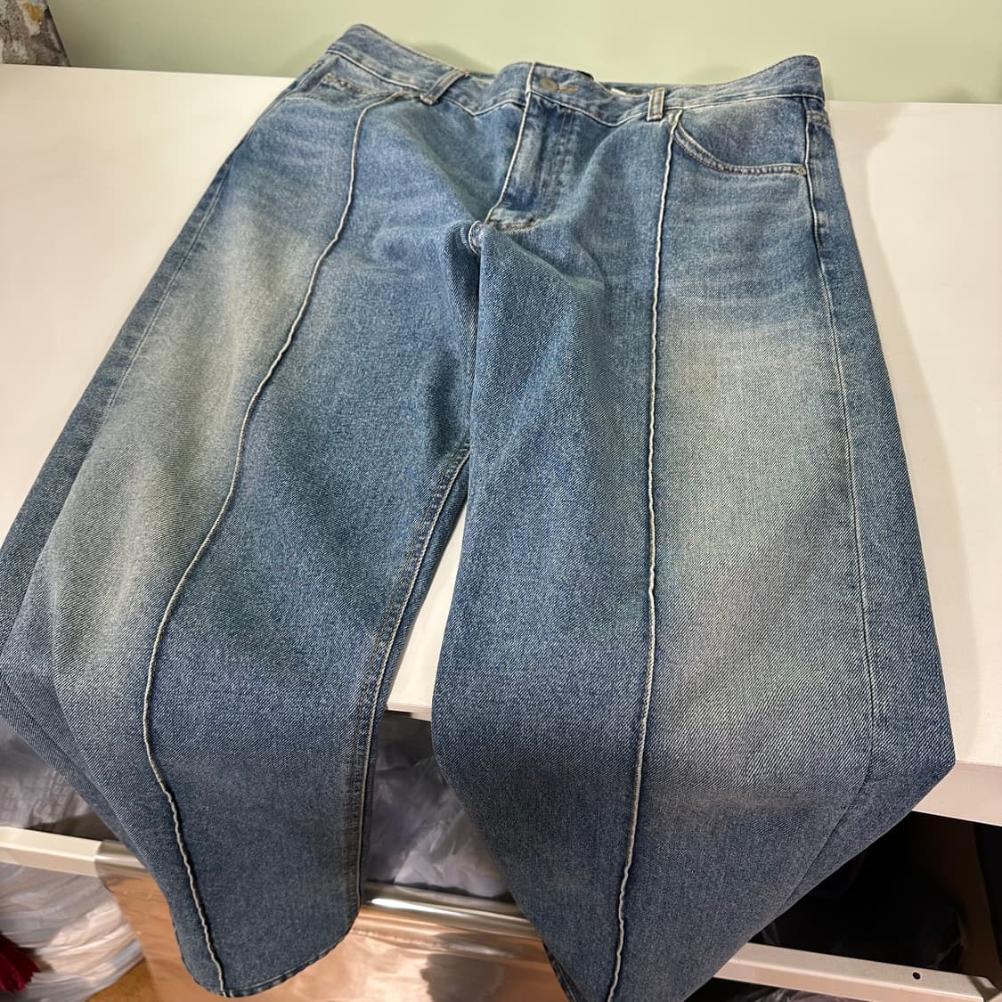 XL 유니폼브릿지 일자핏 연청워시드 데님팬츠 청바지 상품이미지3