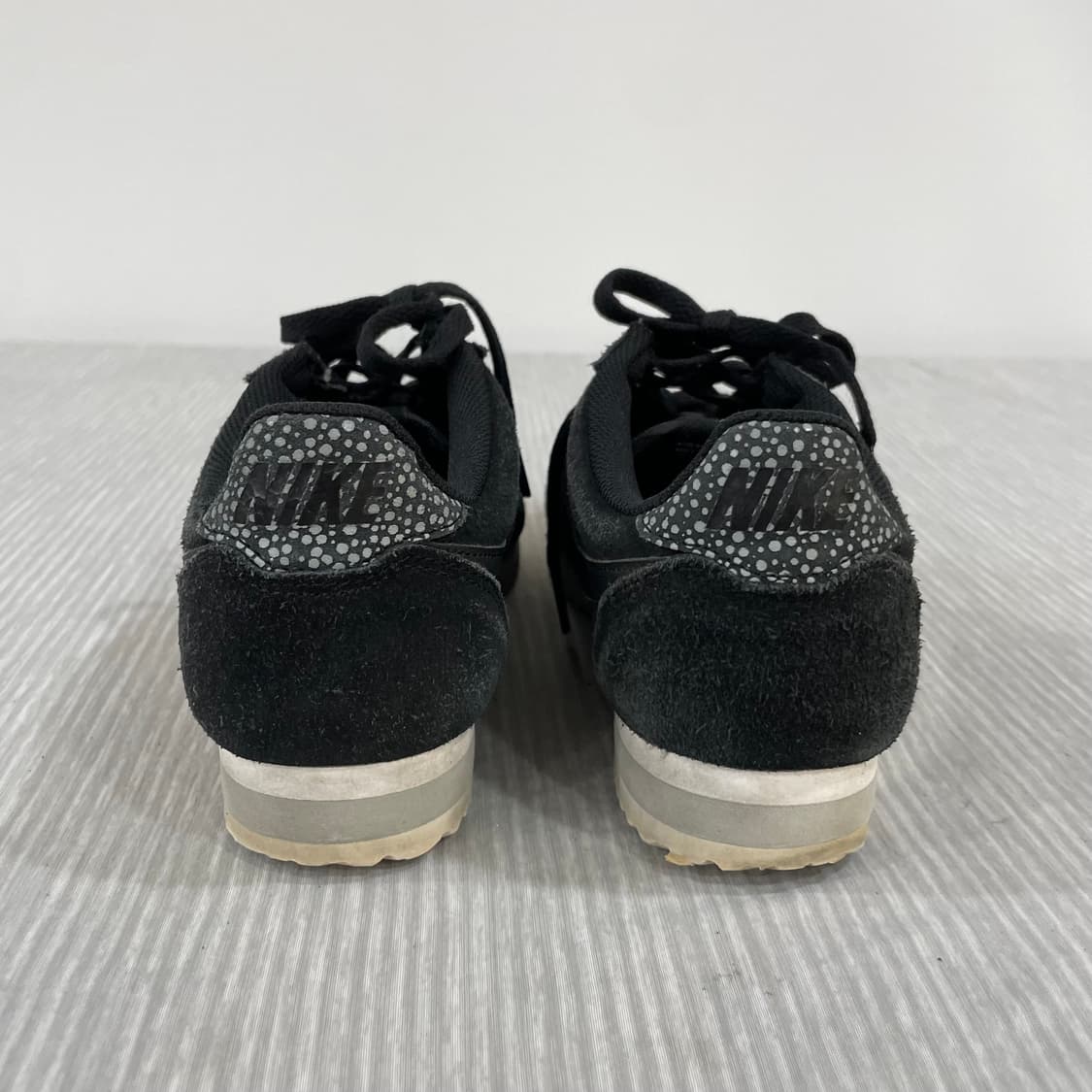 694) 나이키 클래식 코르테즈 스니커즈 245mm 상품이미지4