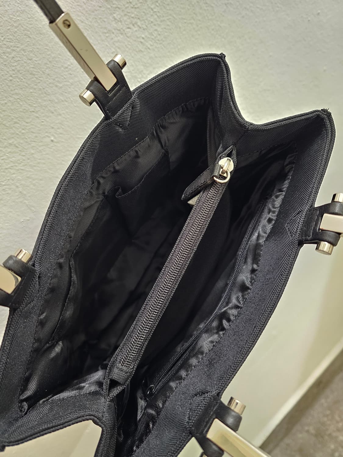 Strawberry Republic 블랙 스퀘어 패브릭 토트백 상품이미지8