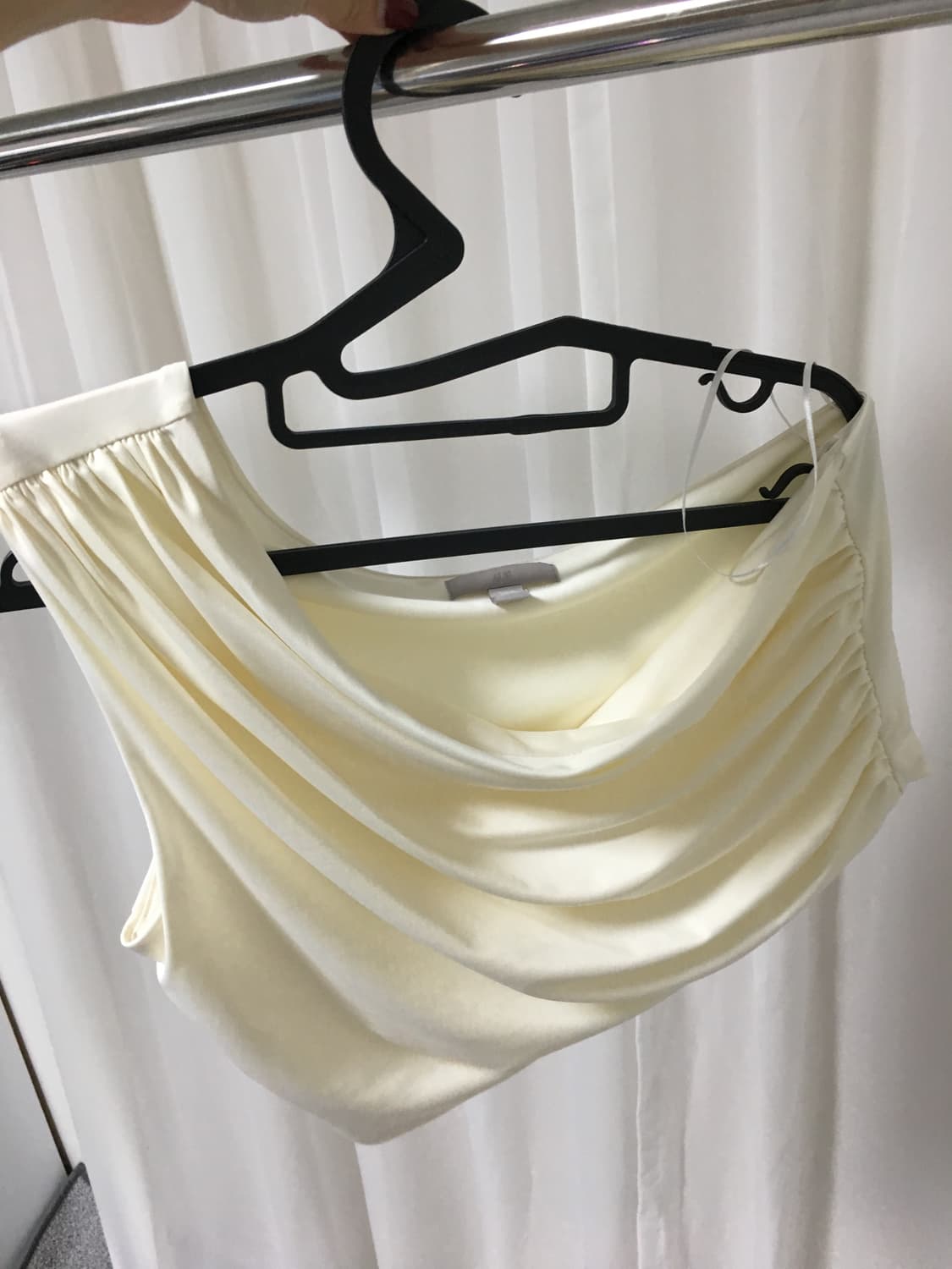 H&M 드레이프 탑 상품이미지3