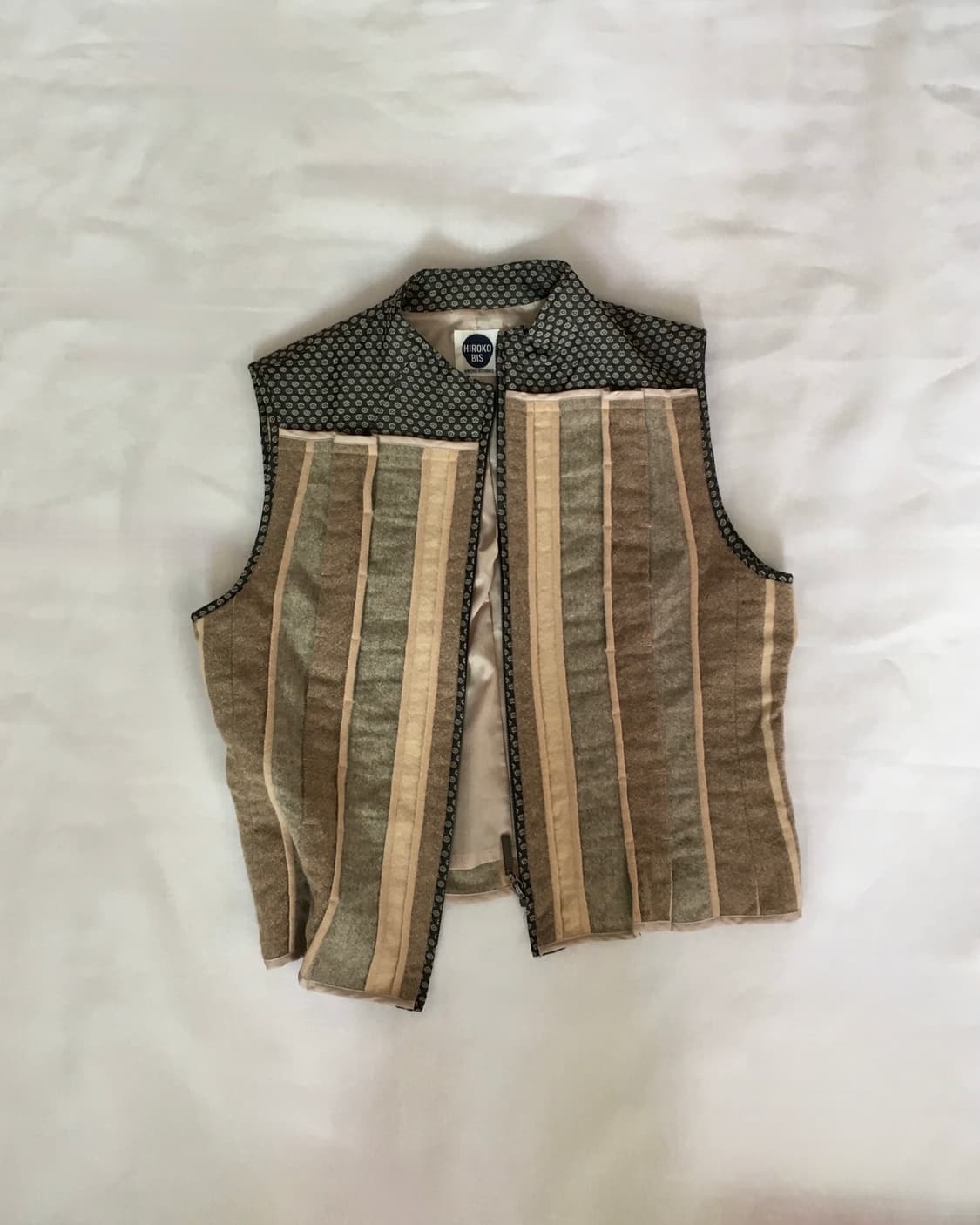 Hiroko Bis zip up vest 상품이미지3
