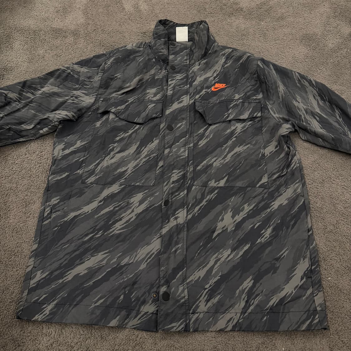 [정품/XXL] 나이키 NSW 밀리터리 카모 우븐 M65 바람막이 자켓 상품이미지3