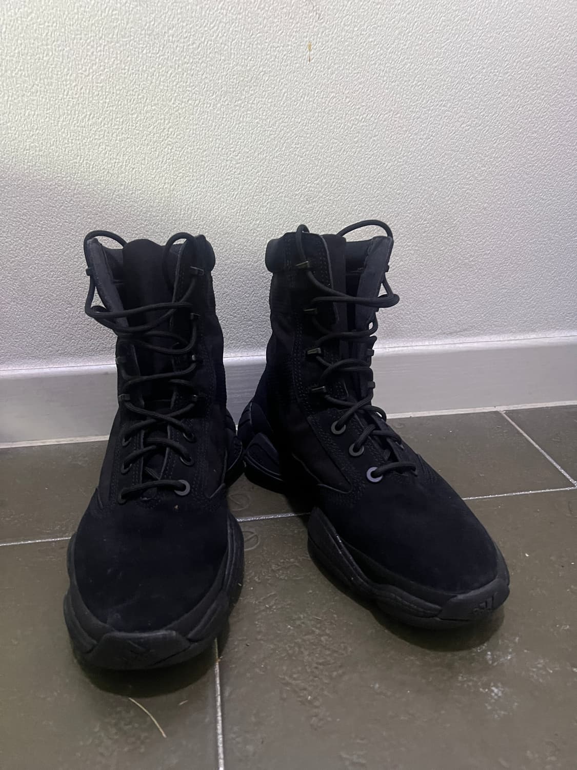 이지 500 택티컬 부츠 아디다스 상품이미지1