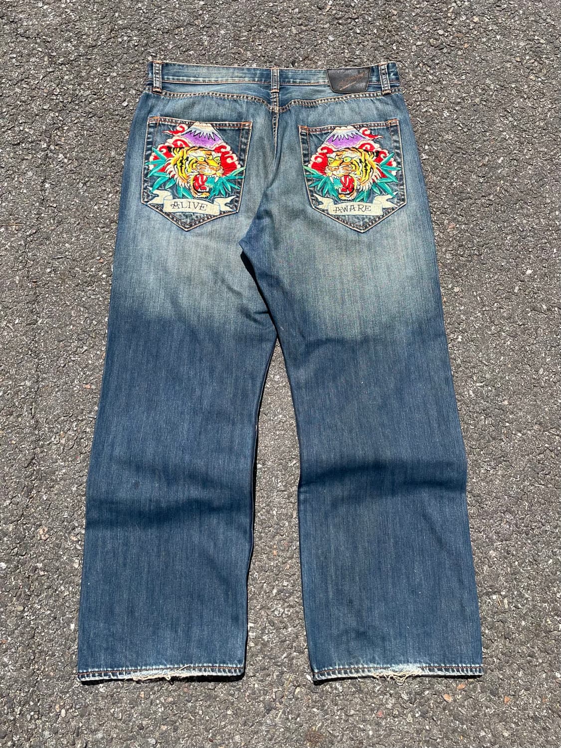Ed Hardy 에드하디 타이거자수 와이드 셀비지 데님팬츠 상품이미지6