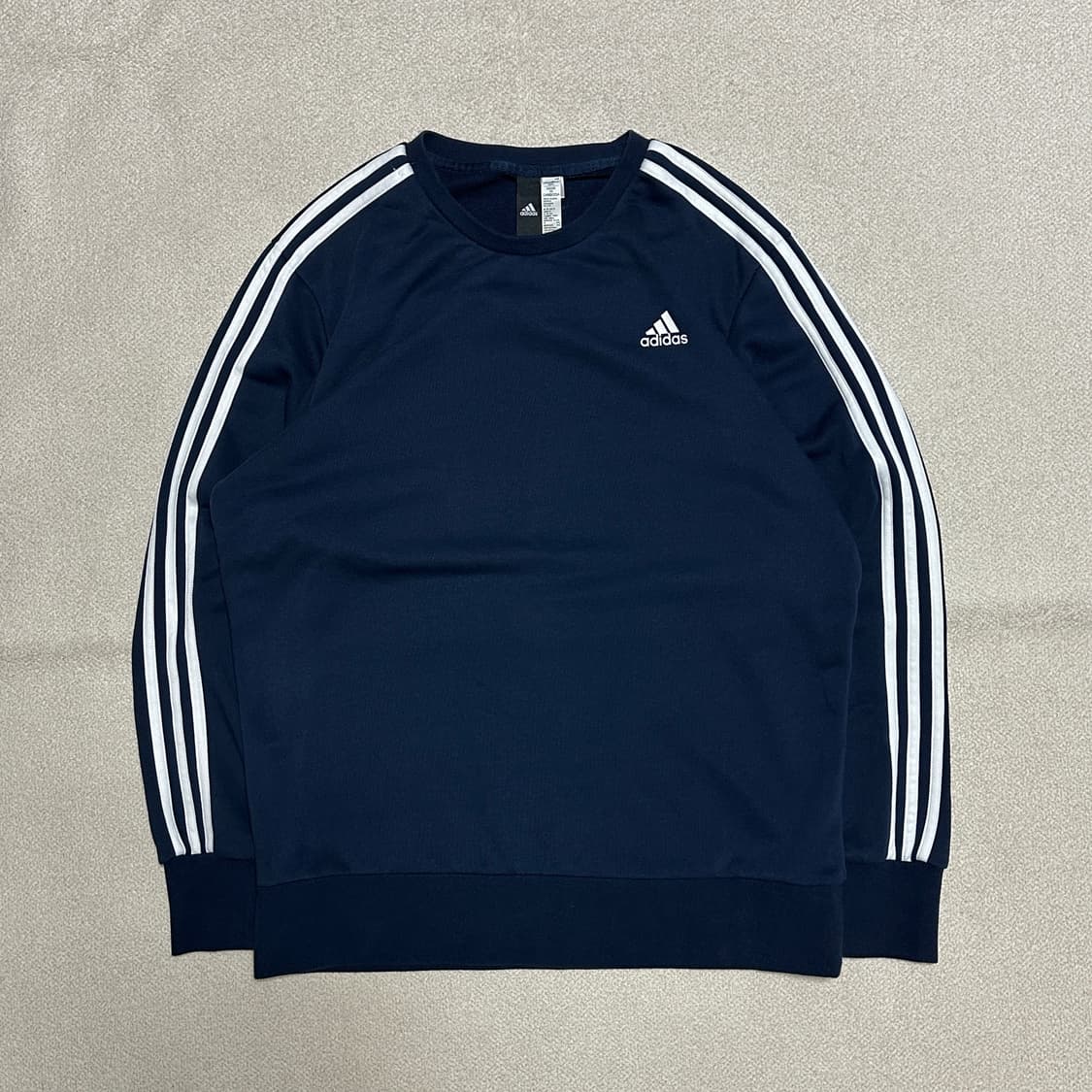 아디다스 ESS 삼선 맨투맨 상품이미지2