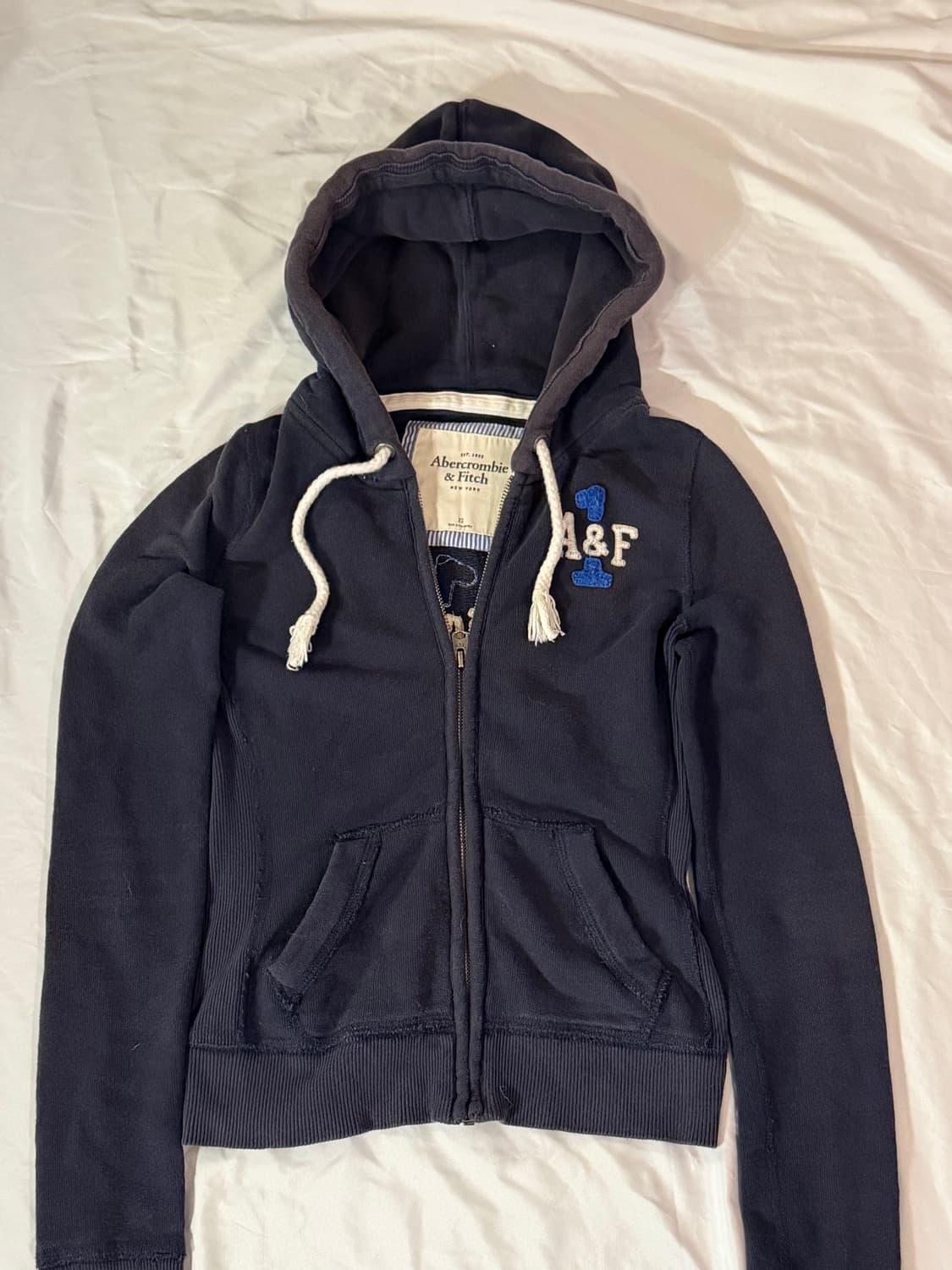 아베크롬비 a&f 1 로고 후드집업 네이비 상품이미지1