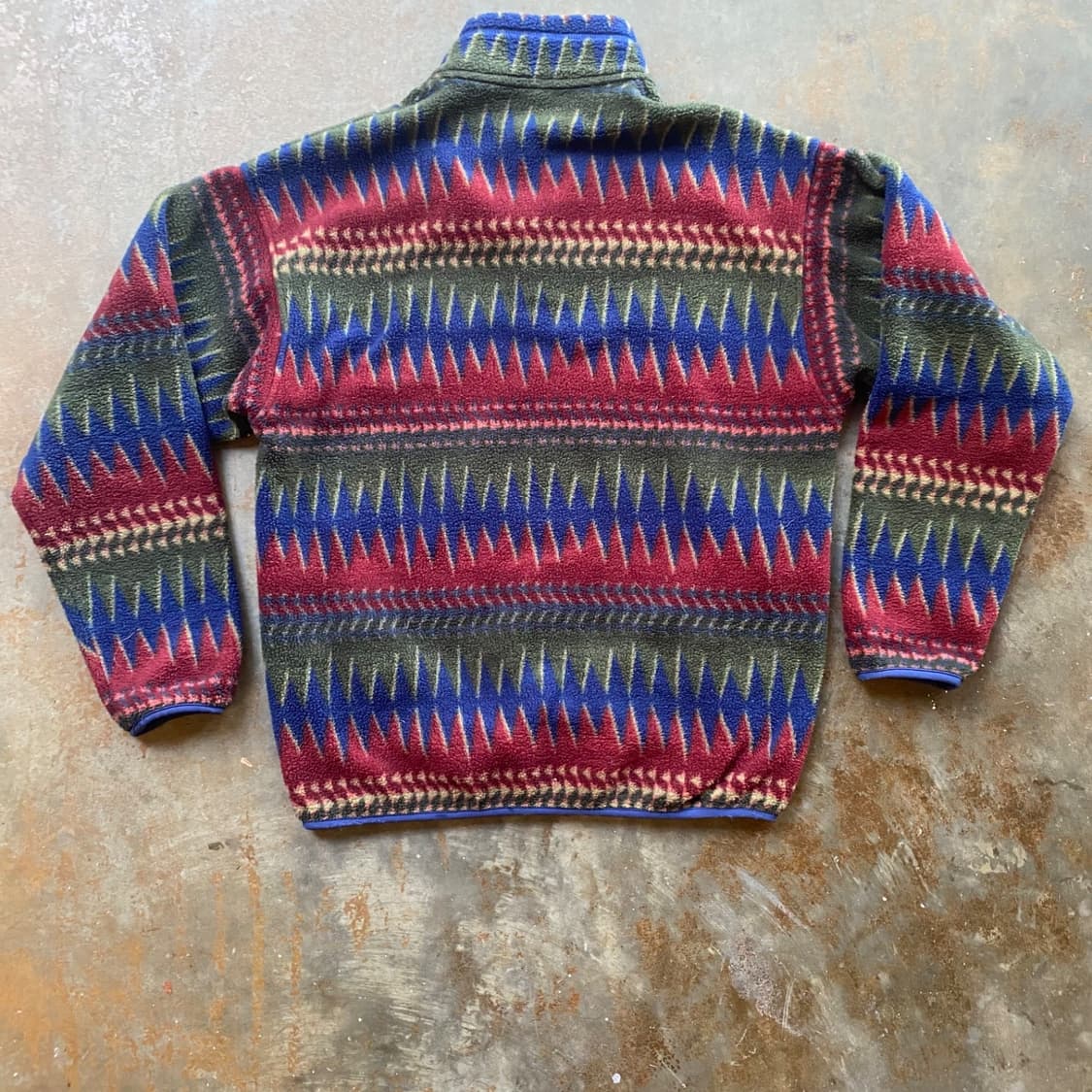 93FW 파타고니아 신칠라 스냅-T 레드/코발트 아즈텍 패턴 USA 상품이미지6