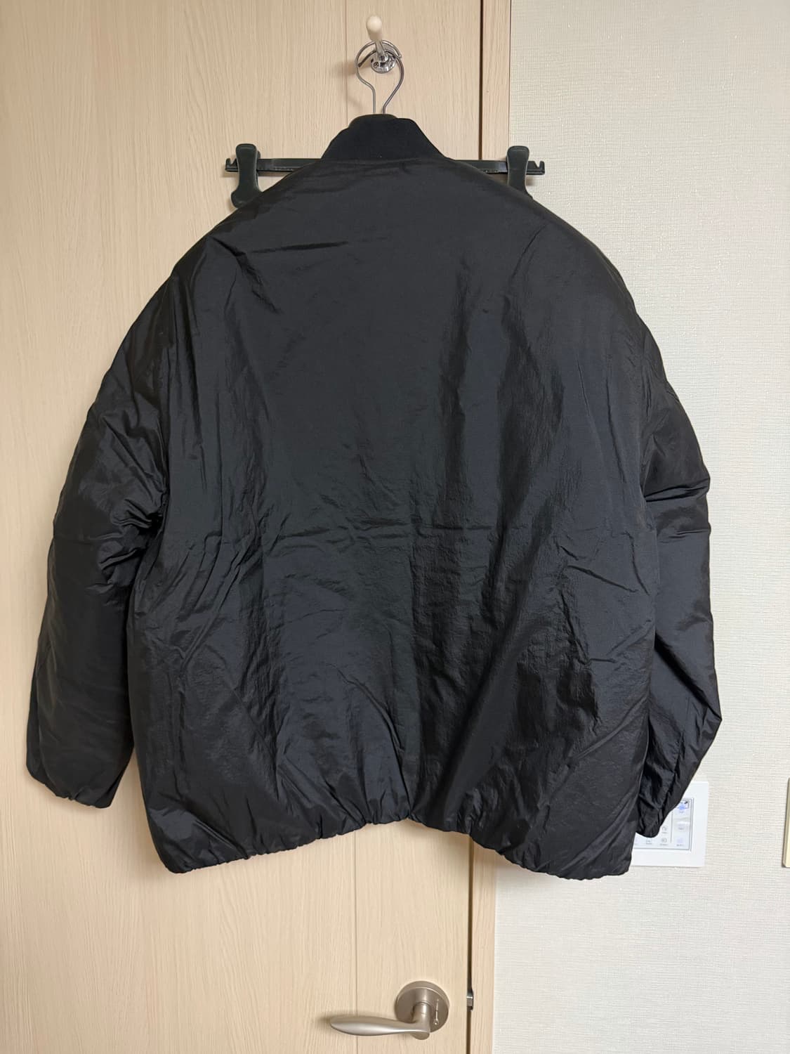 단톤 25fw 인슐레이션 봄버 자켓 패딩 점퍼 블랙 L 상품이미지4