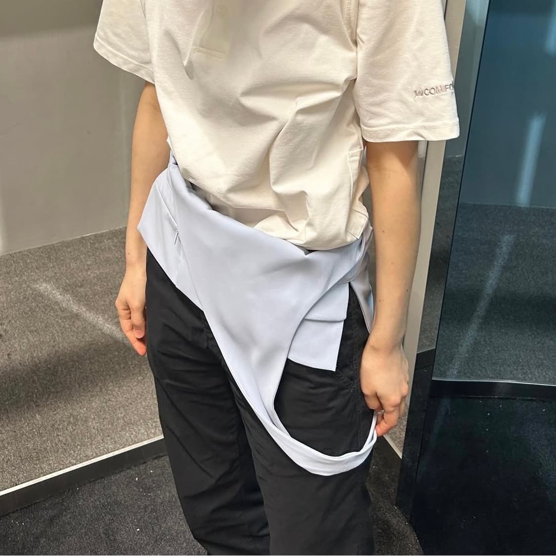 지초이 SS23 벨트 베스트 블랙 상품이미지4