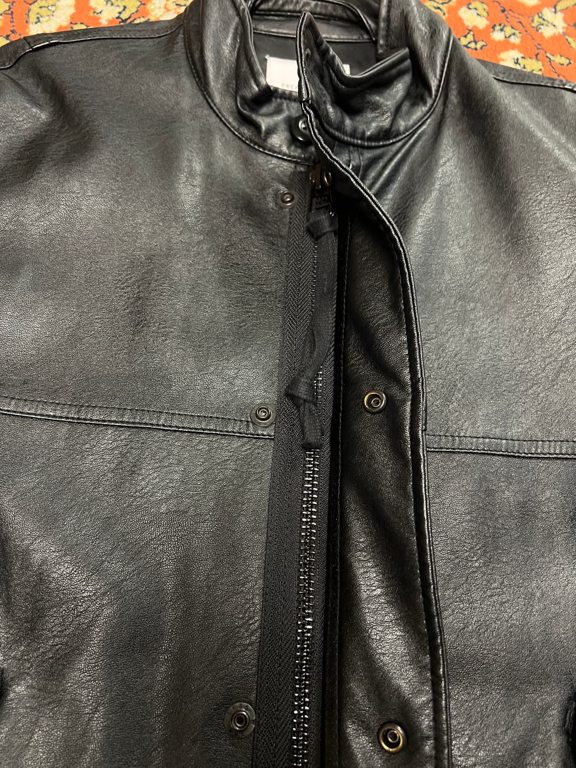 [M] 프릭스스토어 비건레더 하이넥 블루종 가죽자켓 상품이미지4