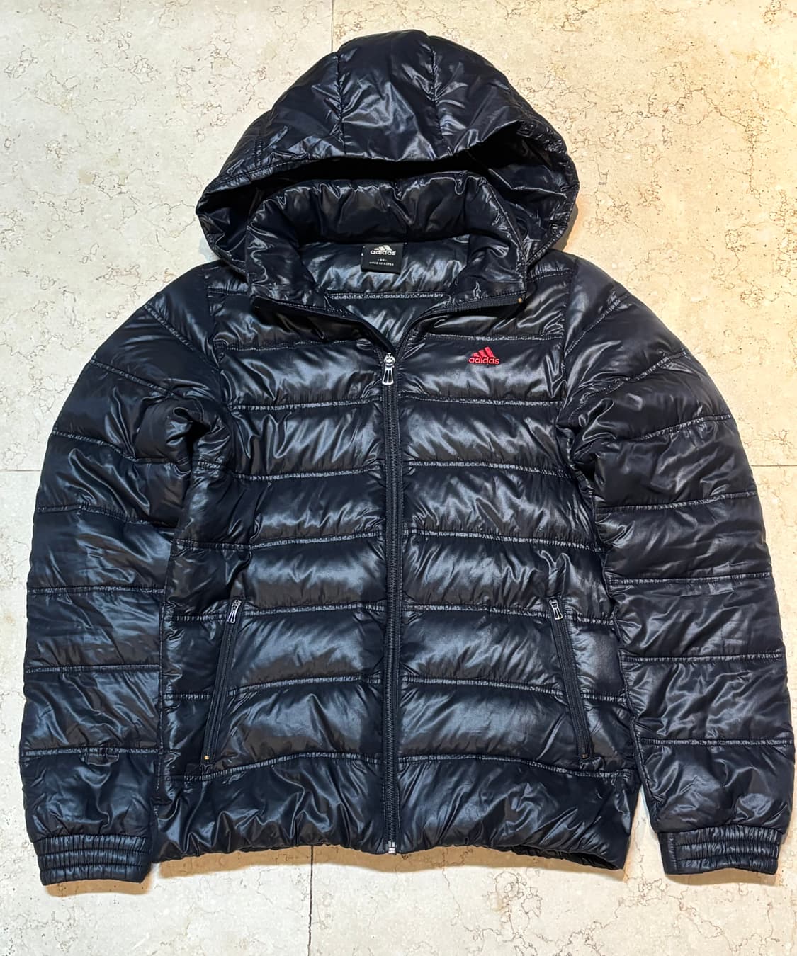 아디다스 빈티지 검빨 딱붙핏 경량패딩 상품이미지1