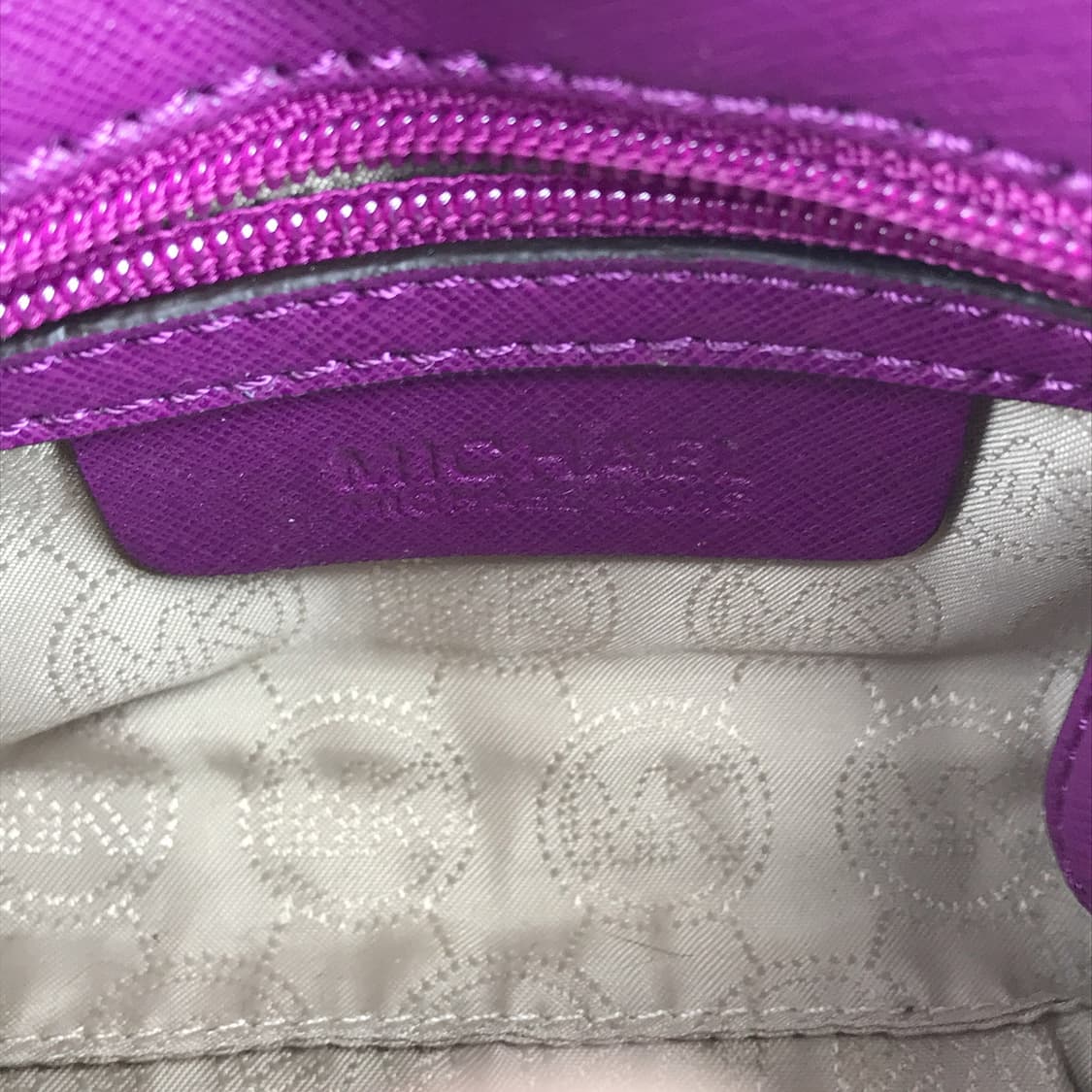 마이클코어스 MK 해밀턴 미니백 크로스바디백 상품이미지9