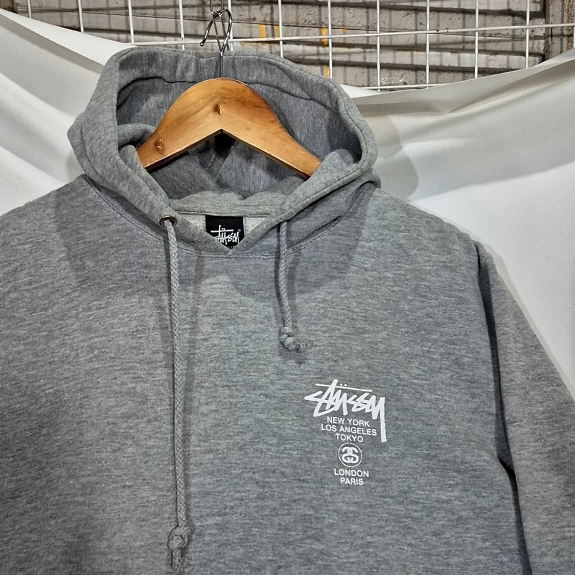 스투시 월드투어 후드티 상품이미지3