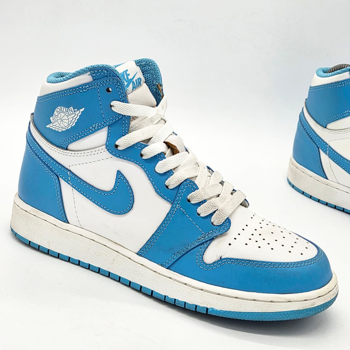 나이키 에어 조던 1 레트로 UNC gs (240) 상품이미지5