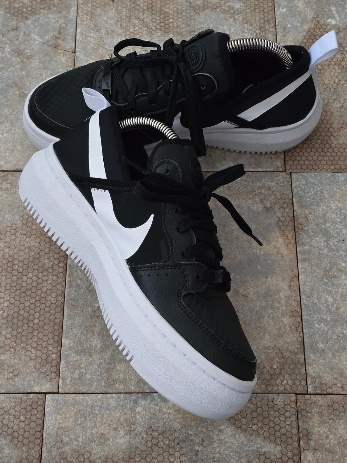 (240)나이키 코트 비전 알타 txt 스니커즈 상품이미지4